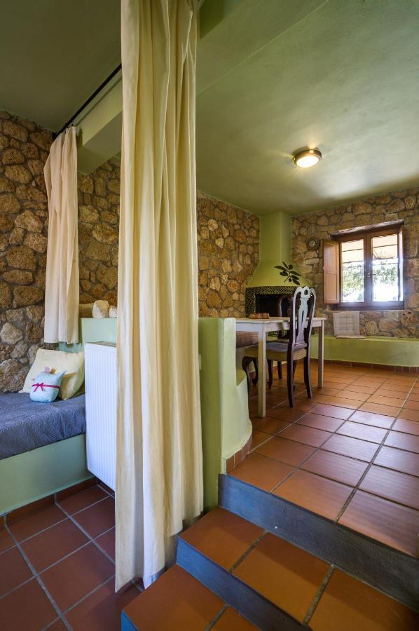 Agrikies Country Retreat Apartment Marathopoli Luaran gambar